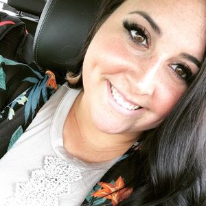 Meet your Posher, Madison